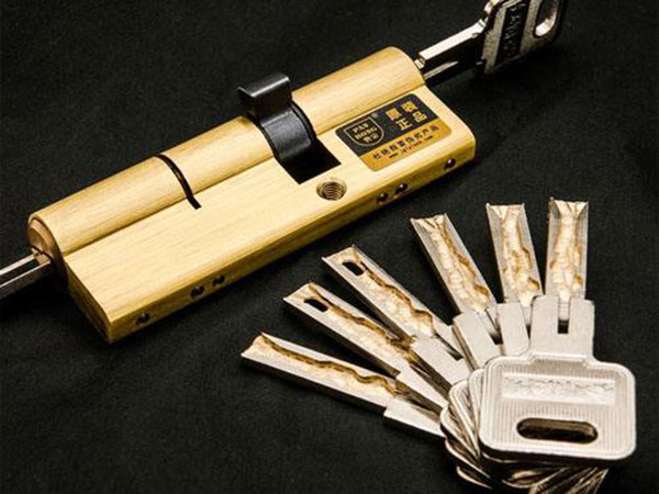 乃东24小时上门开锁公司